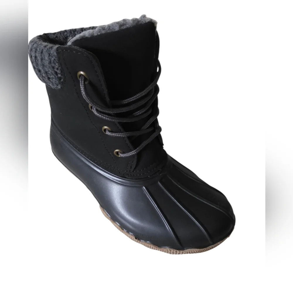 Fabkids Sweater Cuff Lace Up Kids Duck Boots Faux Fur Lining Black Size 13